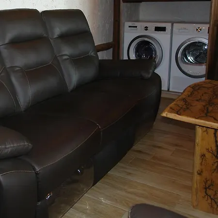 Guest house шато еркеч Kozichino