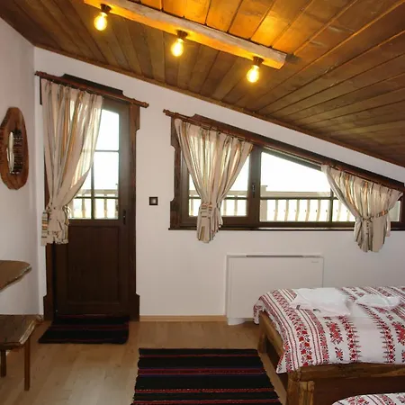 Guest house шато еркеч *