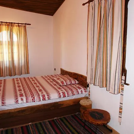 Guest house шато еркеч